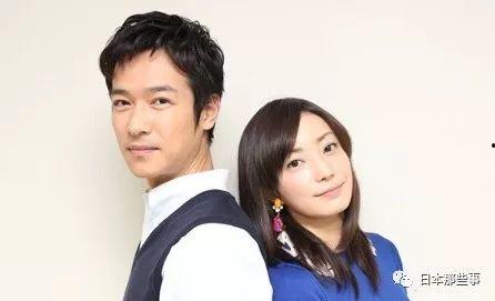 娱乐吃瓜第一季小花,小花爆笑揭秘娱乐圈幕后故事