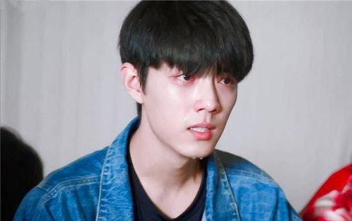 肖战吃瓜的娱乐者,从流量明星到吃瓜娱乐者的华丽转身