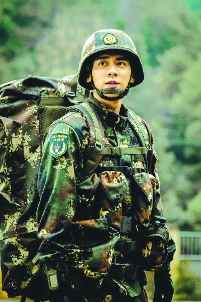 娱乐吃瓜酱送军队,传递军民鱼水情深